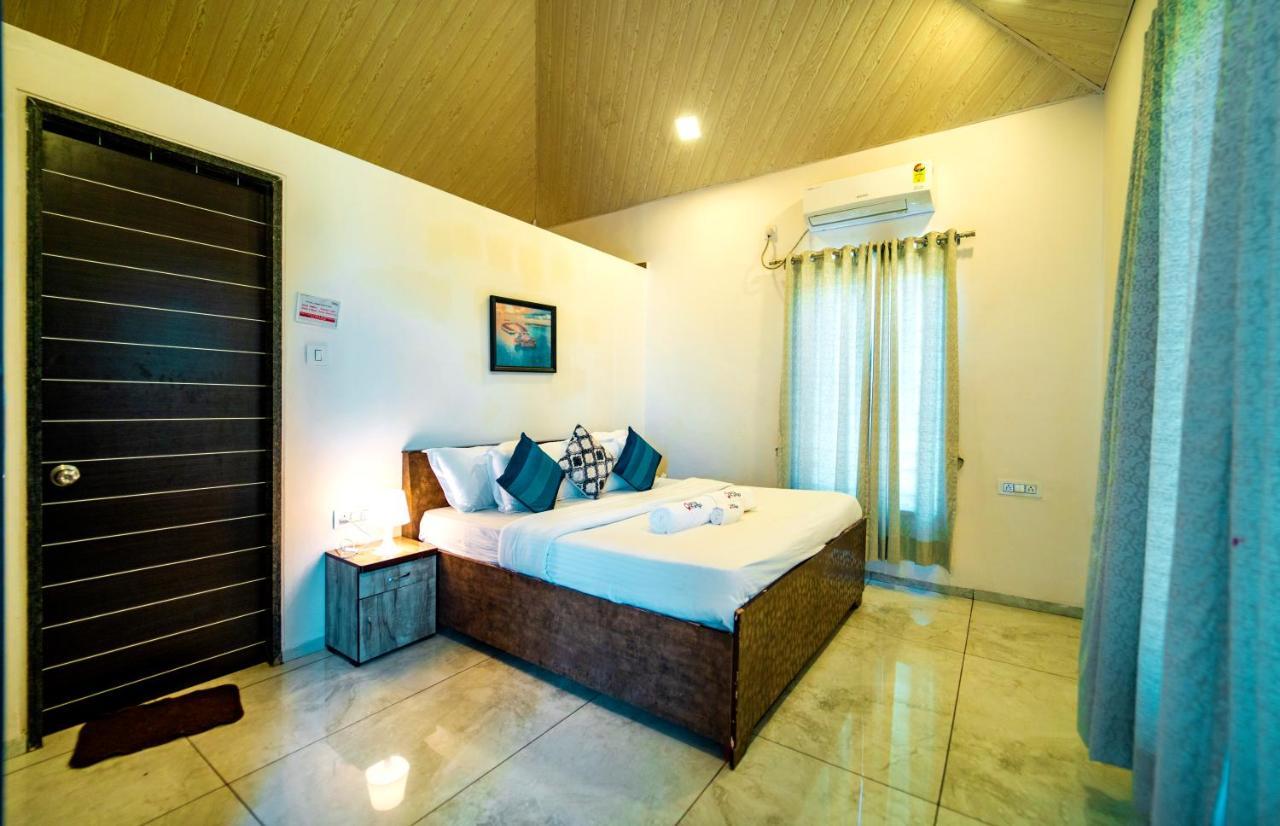 Spicy Mango Villa Insam - Hill View Villa In Карджат Екстериор снимка